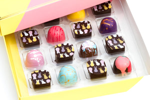 Easter Gift Box 16 piece